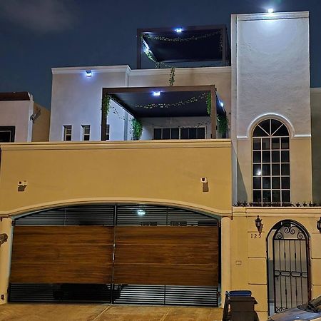 La Casa Rosa Monterrey Villa Екстериор снимка