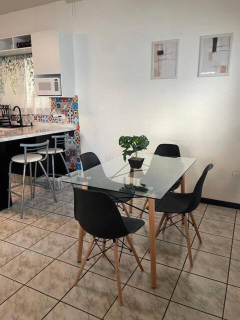 La Casa Rosa Monterrey Villa Екстериор снимка