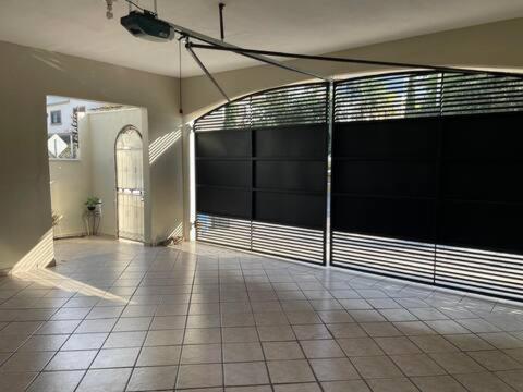 La Casa Rosa Monterrey Villa Екстериор снимка
